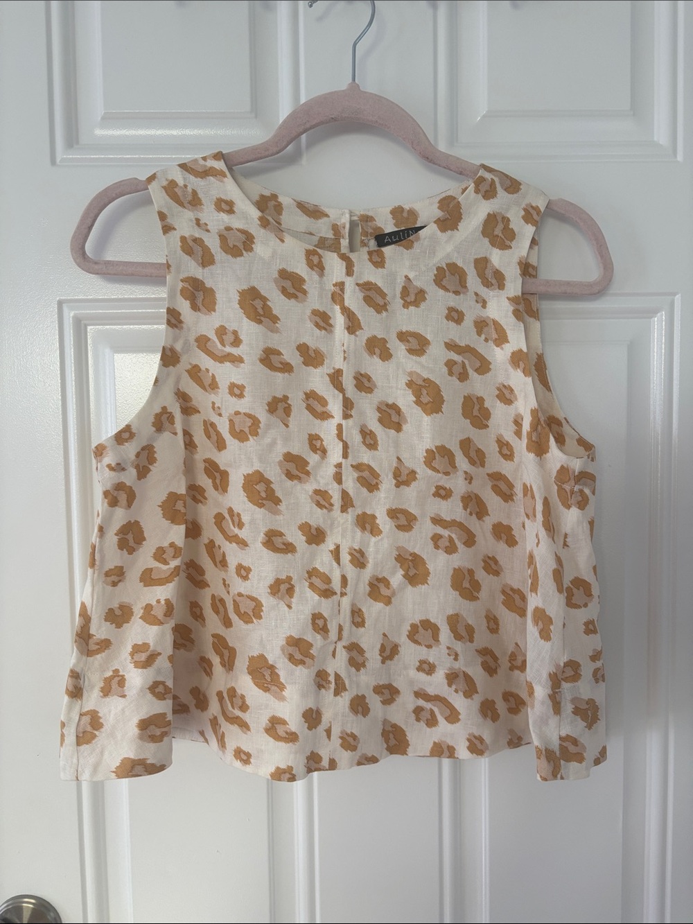 Linen Leopard-Print Sleeveless Top